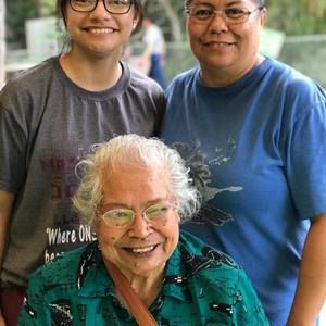 Meet your Posher, Maria